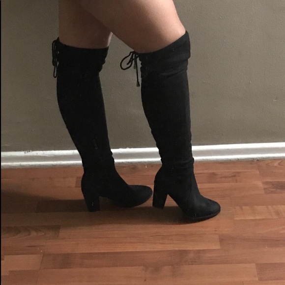 JUST IN! Sienna suede boots in midnight - Picture 6 of 6